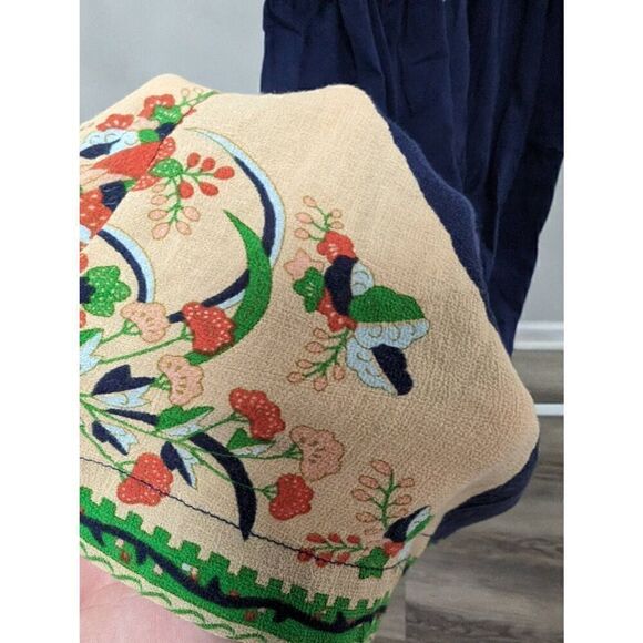 Ecote Short Sleeve Dress with Floral Print With Cutout Back Women's Size Small - Picture 3 of 8